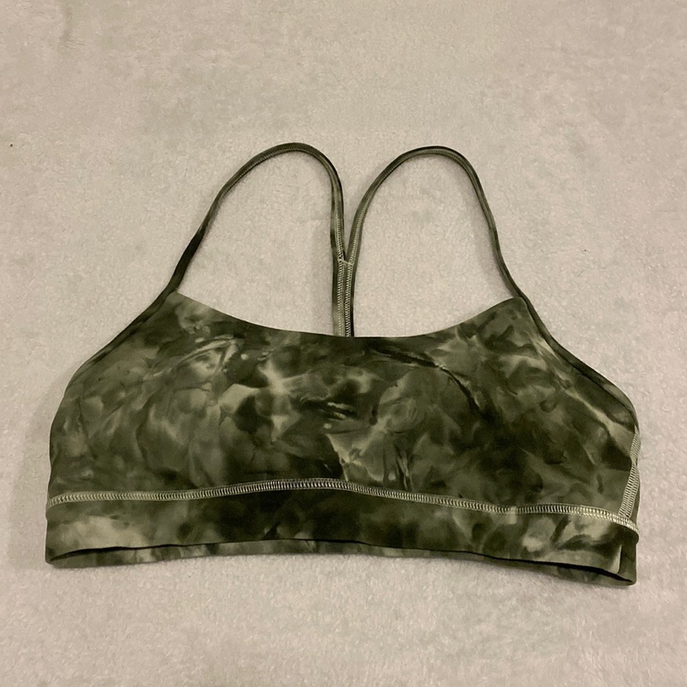 Lululemon Flow Y Nulu Bra